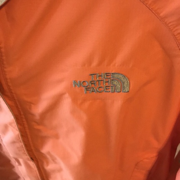 The Women’s  The North Face Jacket Outdoor - Picture 2 of 8